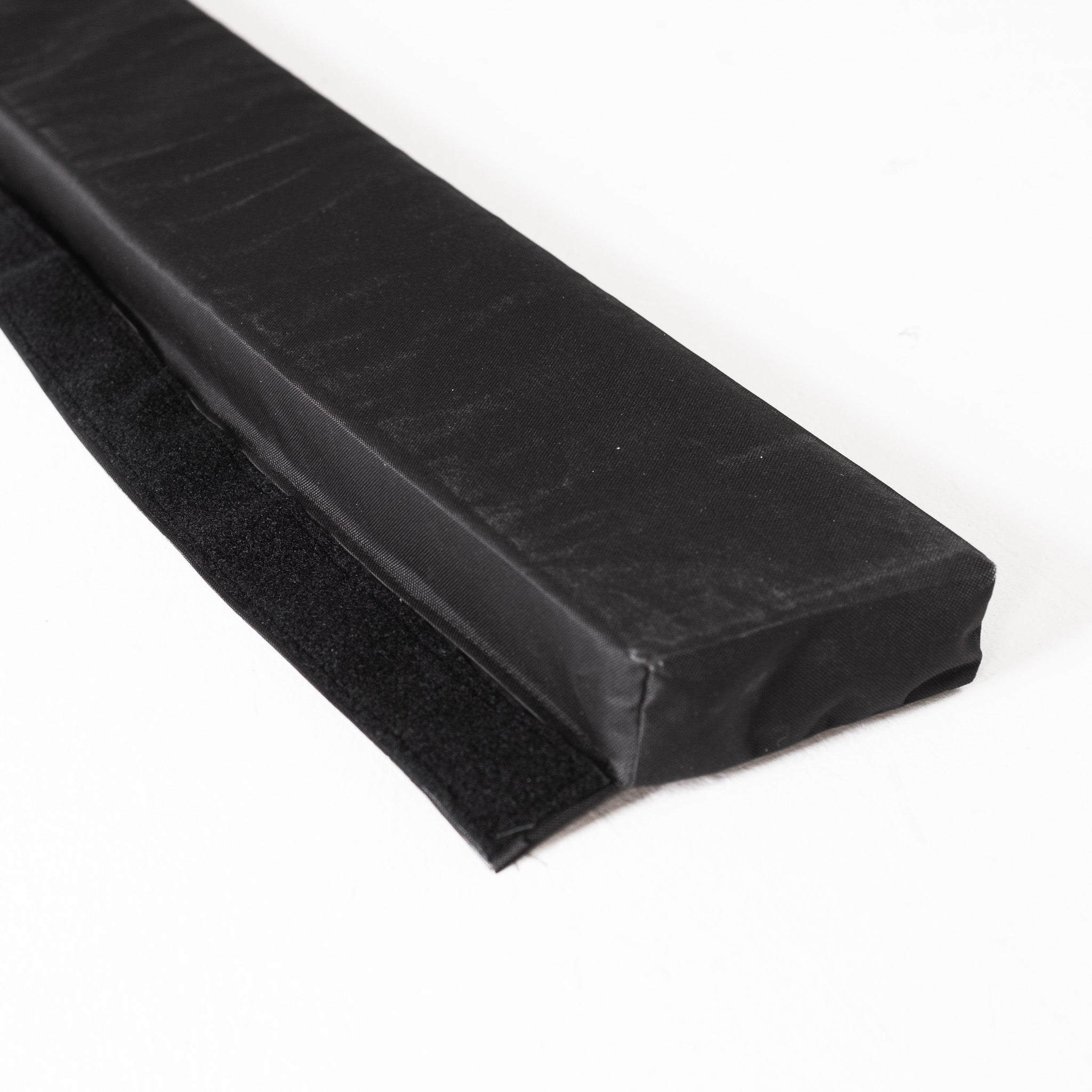 DIY-Golfsimulator-Prallschutzgitter-Set – schwarze Schaumstoffkante