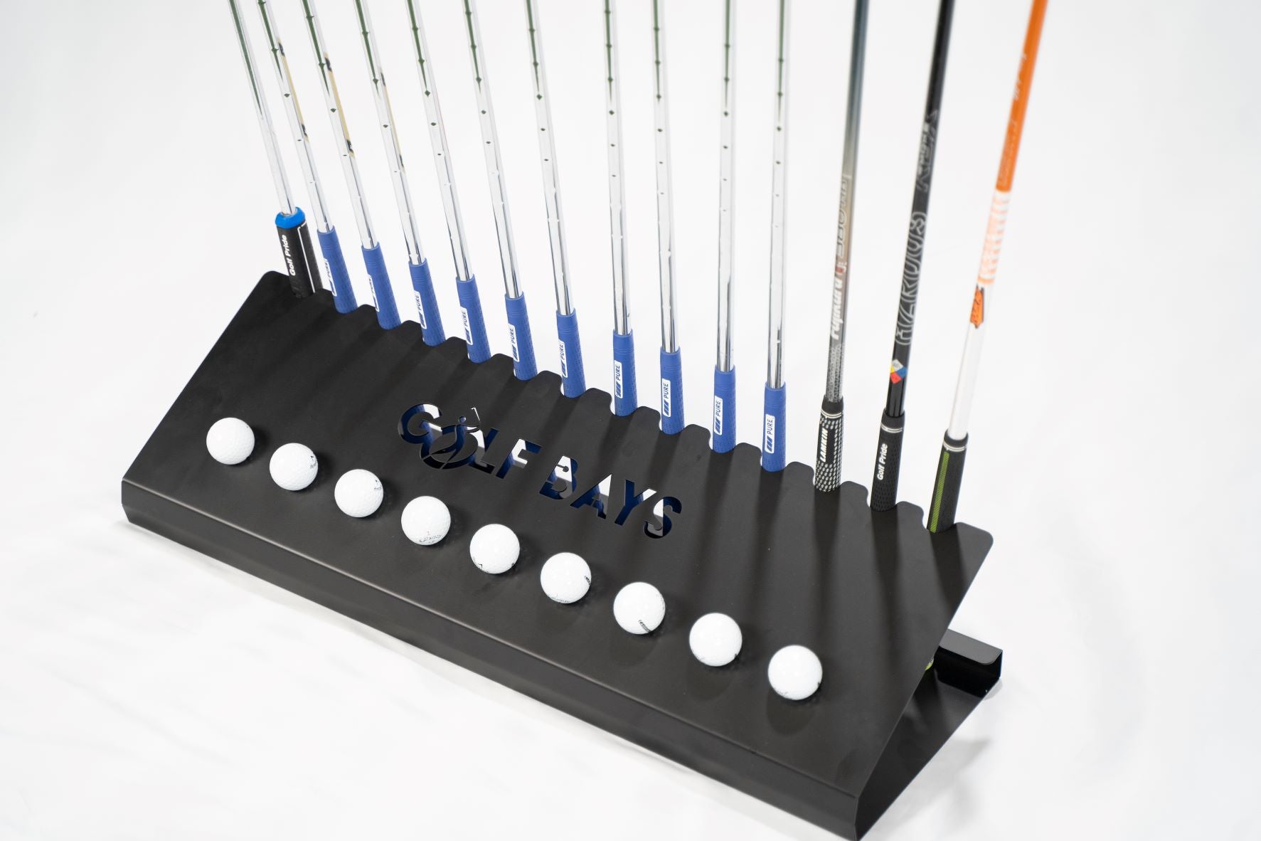 GolfBays Schläger-Präsentationsständer, für 14 Schläger und 9 Golfbälle, Indoor-Golf-Aufbewahrungs-Organizer